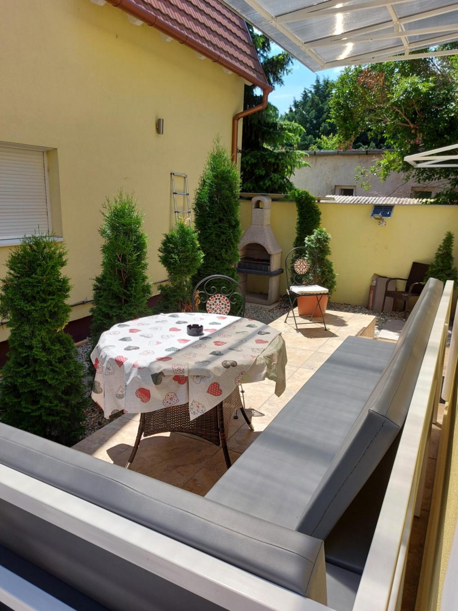 Corner Apartman 5 Siofok Exterior photo